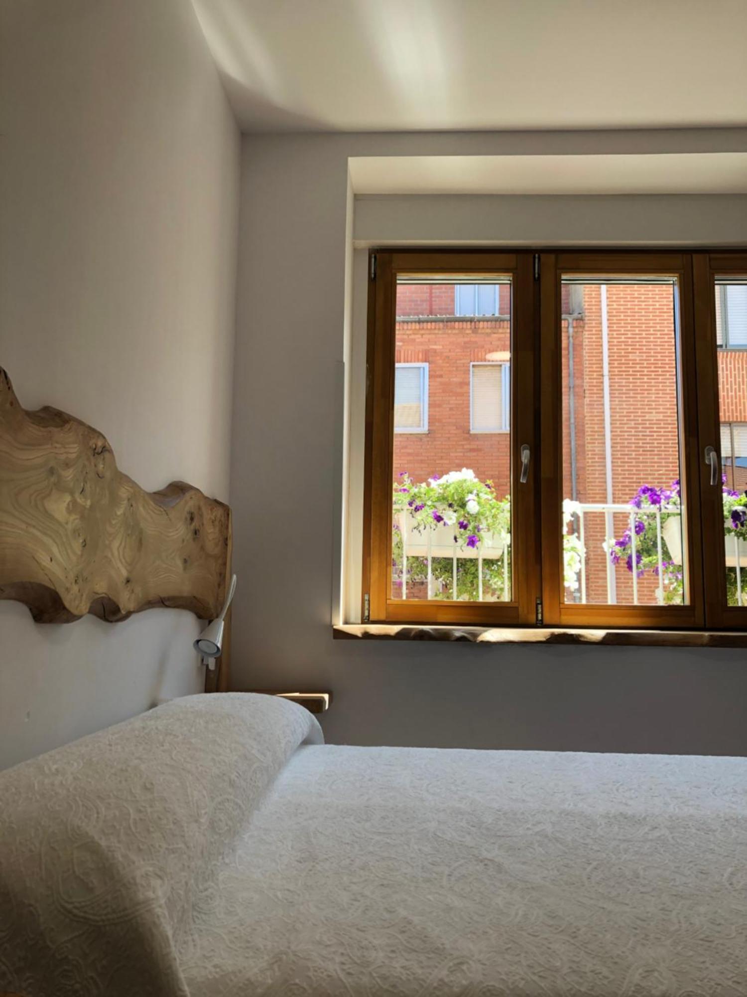 Hostal San Juan Sahagun Phòng bức ảnh